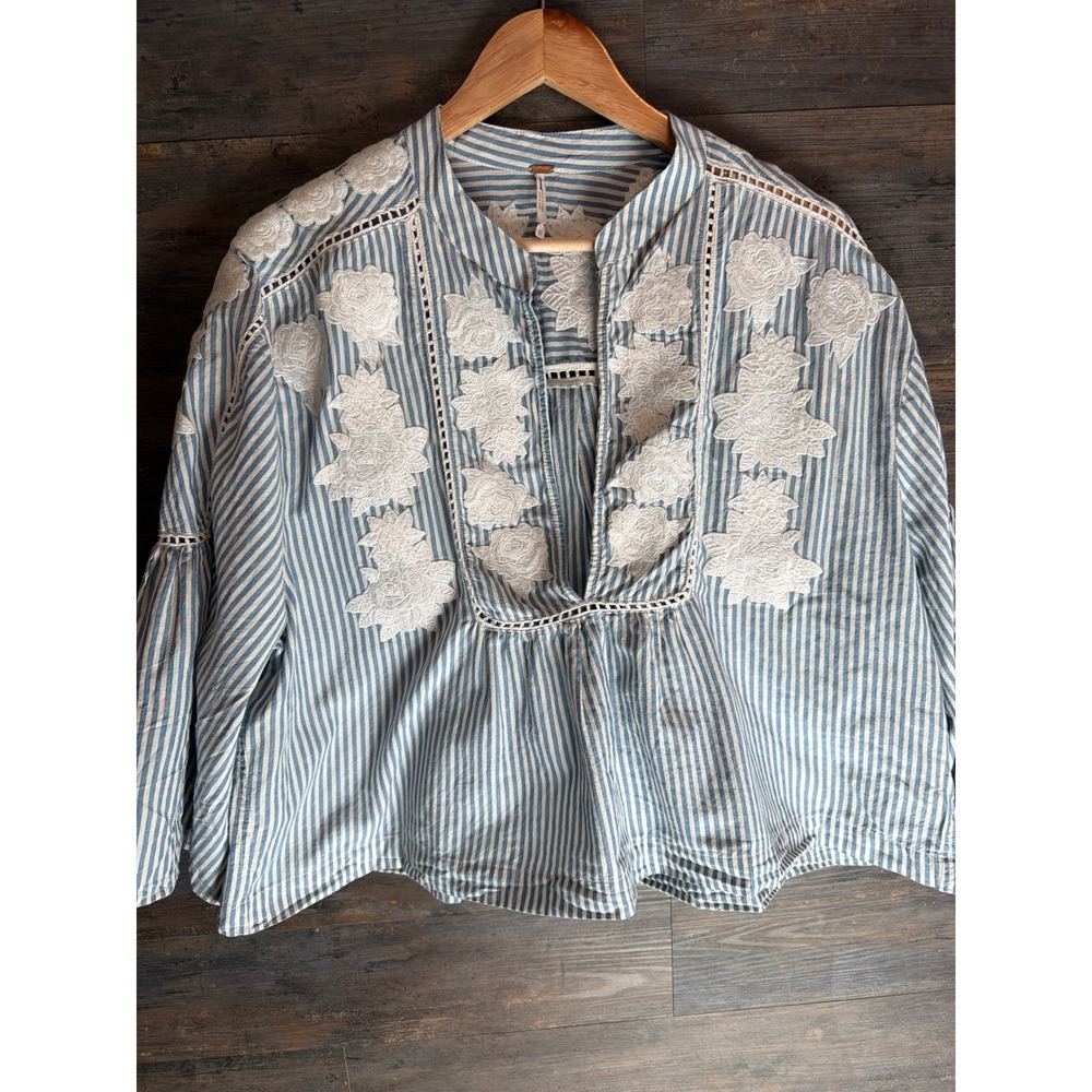 Free People Blue White Striped Floral Embroidered Lace Trim Blouse Large